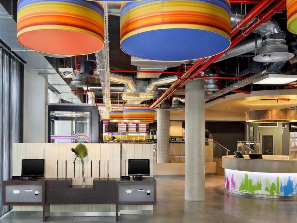 Hotel Aloft Brussels Schuman Extérieur photo